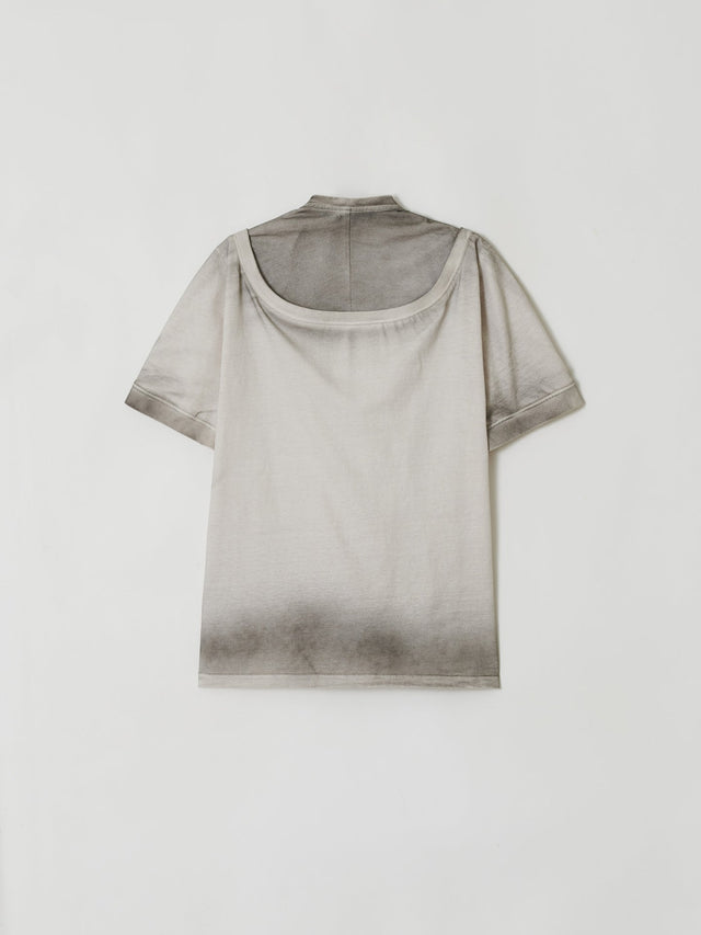 SS25 ‘TWIST’ FRONT ZIP UP T-SHIRT (-30%)