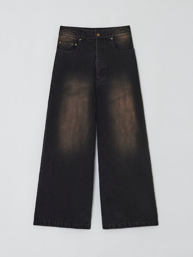 AW24 ‘RUNAWAY’ BACK POCKET JEANS (-40%)