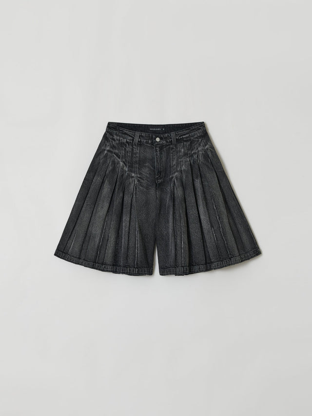 SS25 ‘TWIST’ PLEATED BERMUDA SHORTS (-40%)