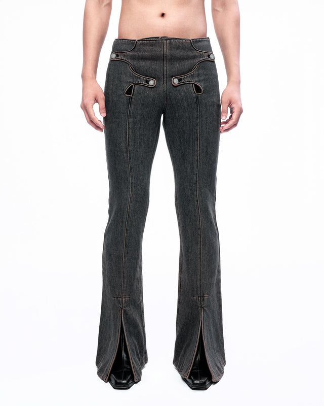 AW23 ‘RIDERS’ SIMPLE FLAP JEANS (-30%)