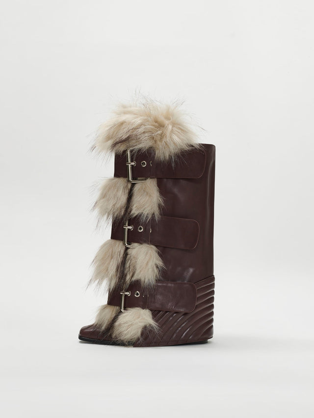 MULTI BUCKLE FUR BOOTS (-10%)