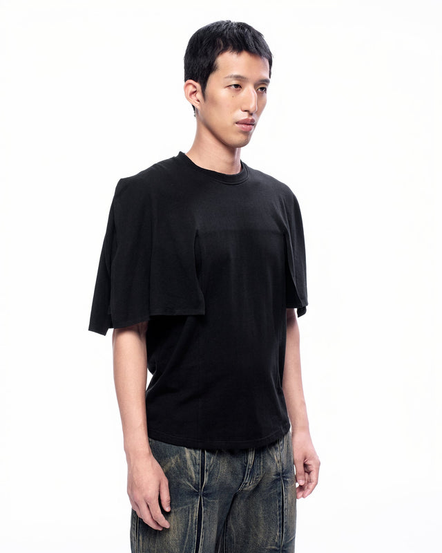 AW25 ‘MOVEMENT’ CAPE FLARED T-SHIRT (-20%)