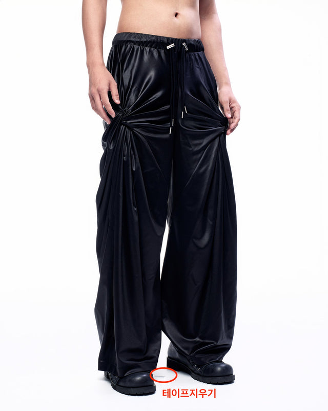 SS25 ‘TWIST’ TWIST BAGGY SWEATPANTS (-30%)