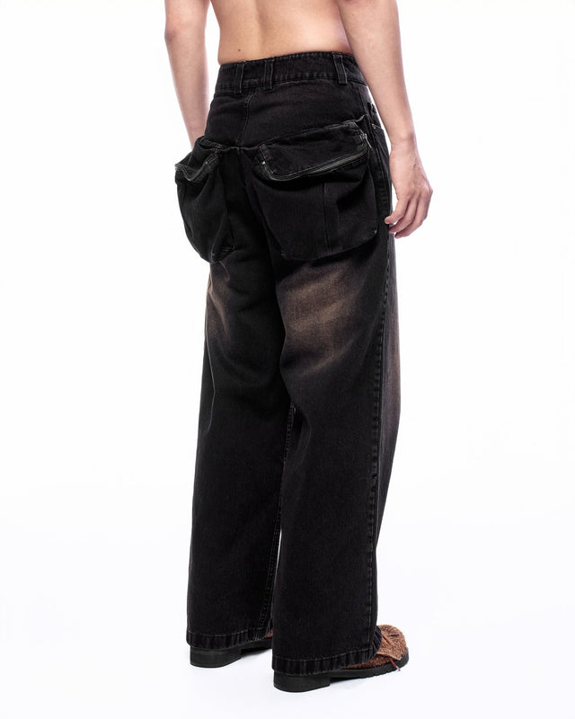 AW24 ‘RUNAWAY’ BACK POCKET JEANS (-40%)