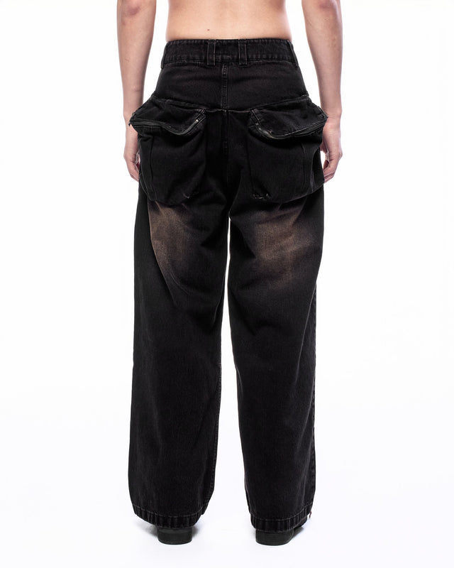 AW24 ‘RUNAWAY’ BACK POCKET JEANS (-40%)