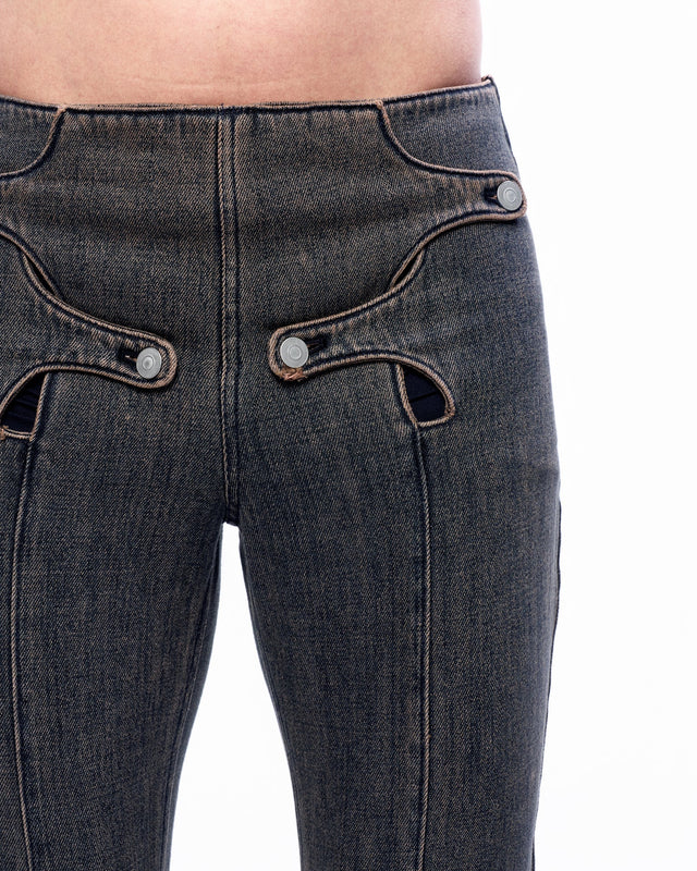 AW23 ‘RIDERS’ SIMPLE FLAP JEANS (-30%)