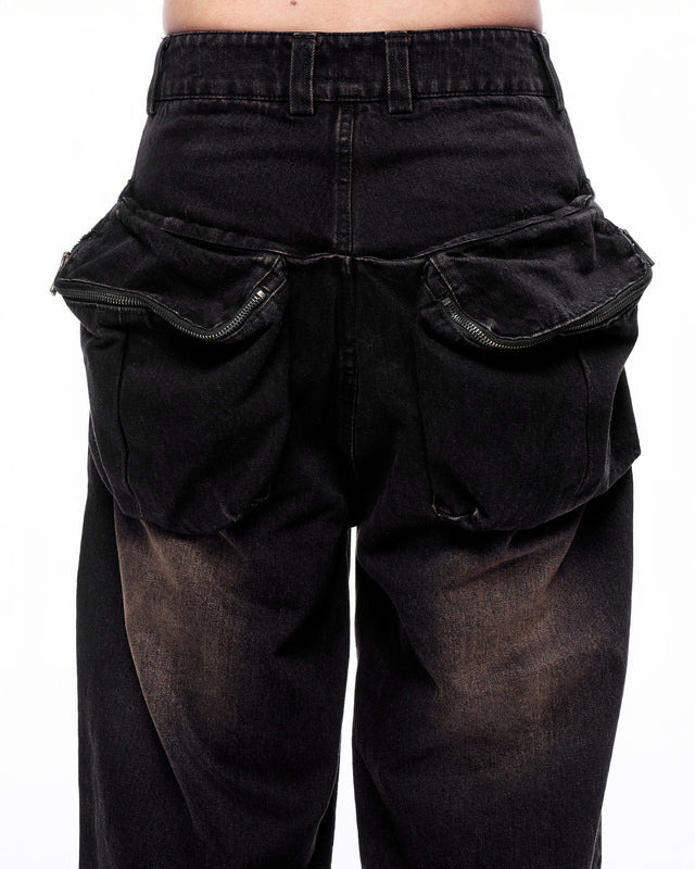AW24 ‘RUNAWAY’ BACK POCKET JEANS (-40%)