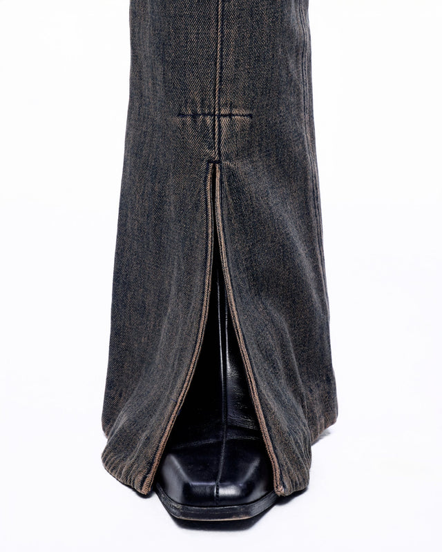 AW23 ‘RIDERS’ SIMPLE FLAP JEANS (-30%)
