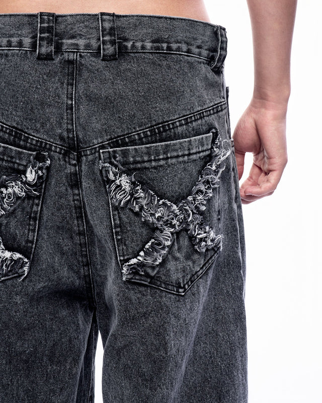 SS24 ‘BAD SPORTS’ PLAIN BACK POCKET BAGGY JEANS (-40%)