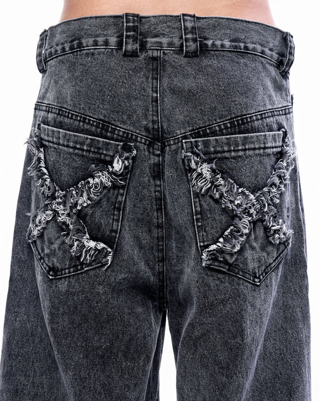 SS24 ‘BAD SPORTS’ PLAIN BACK POCKET BAGGY JEANS (-40%)