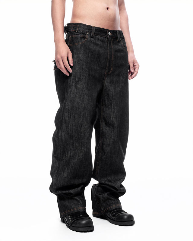 SS26 ‘STATIC’ LONG BACK POCKET JEANS (-30%)