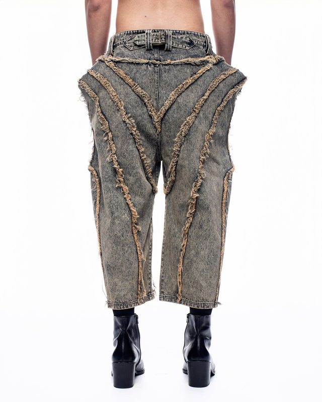 SS26 ‘STATIC’ RAW EDGE BLACKHOLE BERMUDA PANTS (-30%)